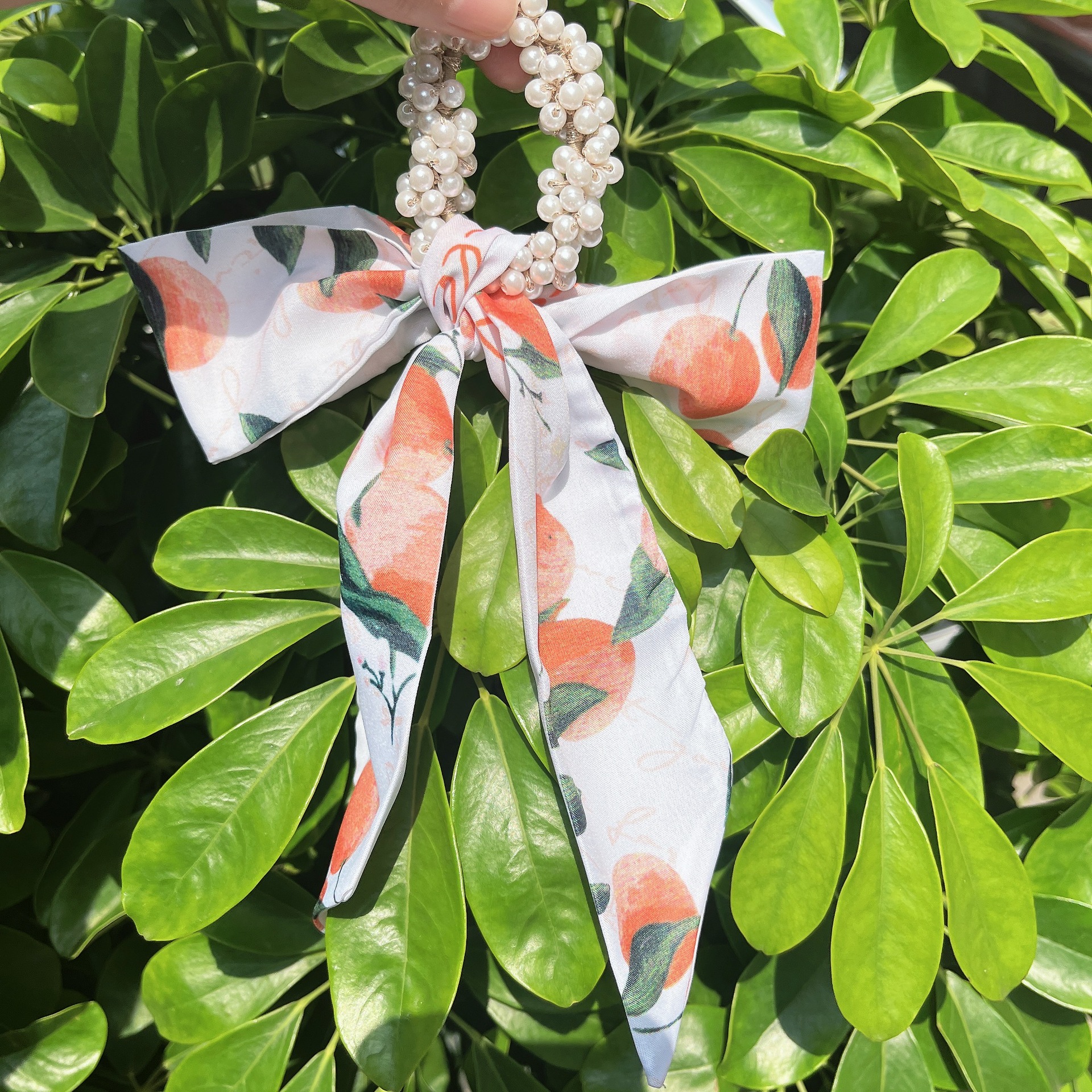 Banda de pelo de bufanda de seda para mujer corbata de pelo fino de verano de perlas cinta de arco Hada cuerda de pelo de todo fósforo estilo coreano accesorios para el cabello al por mayor