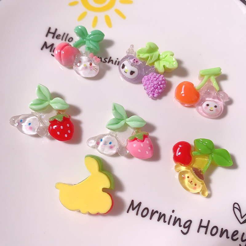 Cartoon Fruit Sanrio Odiy Accesorios de resina Crema pegamento para el cabello Teléfono móvil Taza de agua Colgante Material hecho a mano