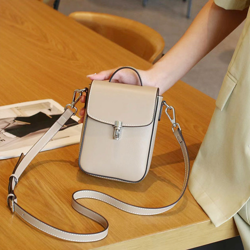 Genuine leather women's bag 2024 new mini bag women's summer high-end fashion versatile crossbody cowhide mobile phone small bag
