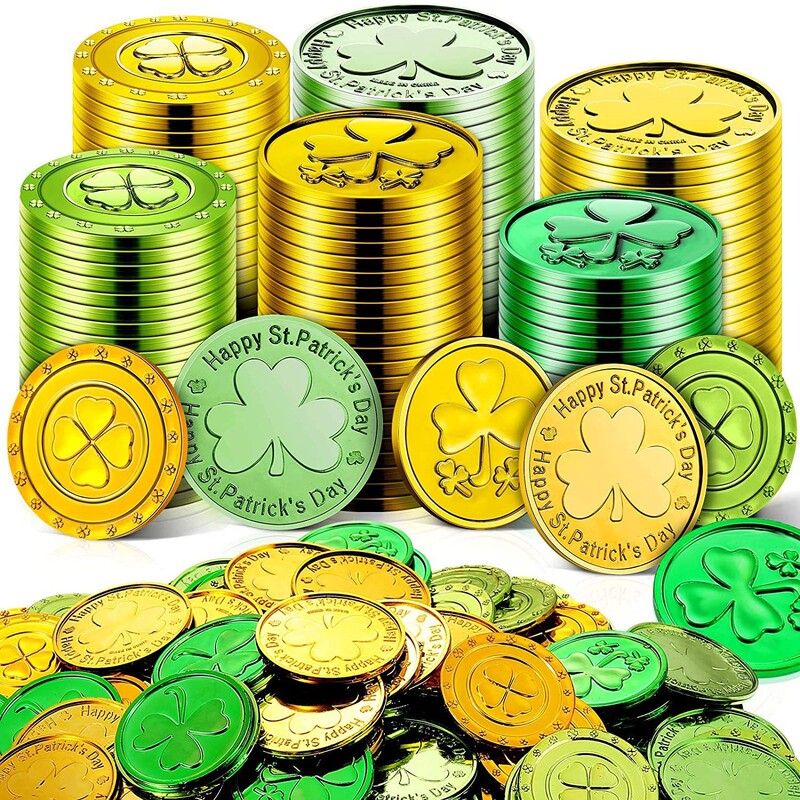Irish Clover plastic gold coin St. Patrick's Day game chip coin props holiday party supplies Irish Clover plastic gold coin St. Patrick's Day game chip coin props holiday party supplies