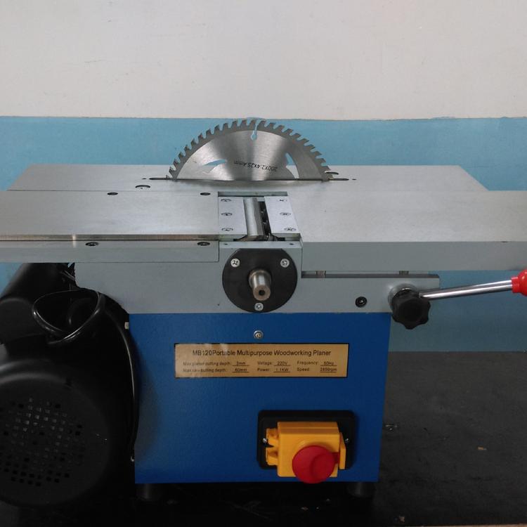 Mesa de carpintería multifuncional planadora de mesa tipo sierra eléctrica empujando mesa máquina de corte de placa