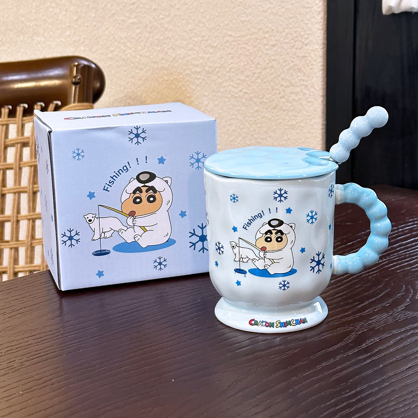 Tazas de agua de niñas lindas lápices pequeños nuevos tazas de cerámica con cubierta de cucharas tazas de café de oficina tazas de desayuno para niños