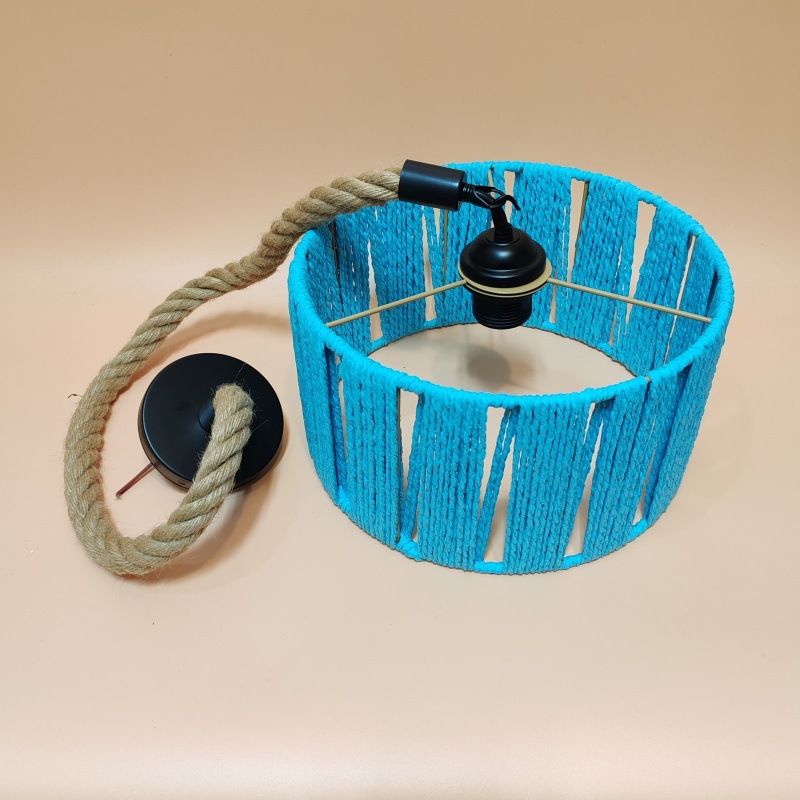 Creativo azul fantasma de caña cuerda de papel trenzada lámpara de lámpara candelabro lámpara de suelo accesorios de sombreado de luz props de estudio
