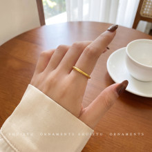 金色素圈戒指情侣对戒手饰品戒指女小众设计仿金素圈戒指古法轻奢