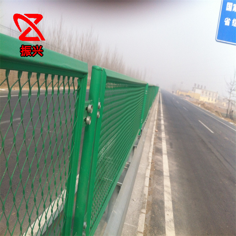 高速公路防眩网 热镀锌桥梁防眩光网 道路中央隔离防眩目护栏
