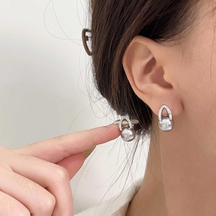 �y��̩s925���yꐔ�ͬ��������ؐ����hŮС���ﶬ�߼���Ů���