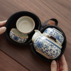 汝窯米黄旅行茶器セット一壺三杯携帯型青花陶磁器手掴み壺土産品卸売り