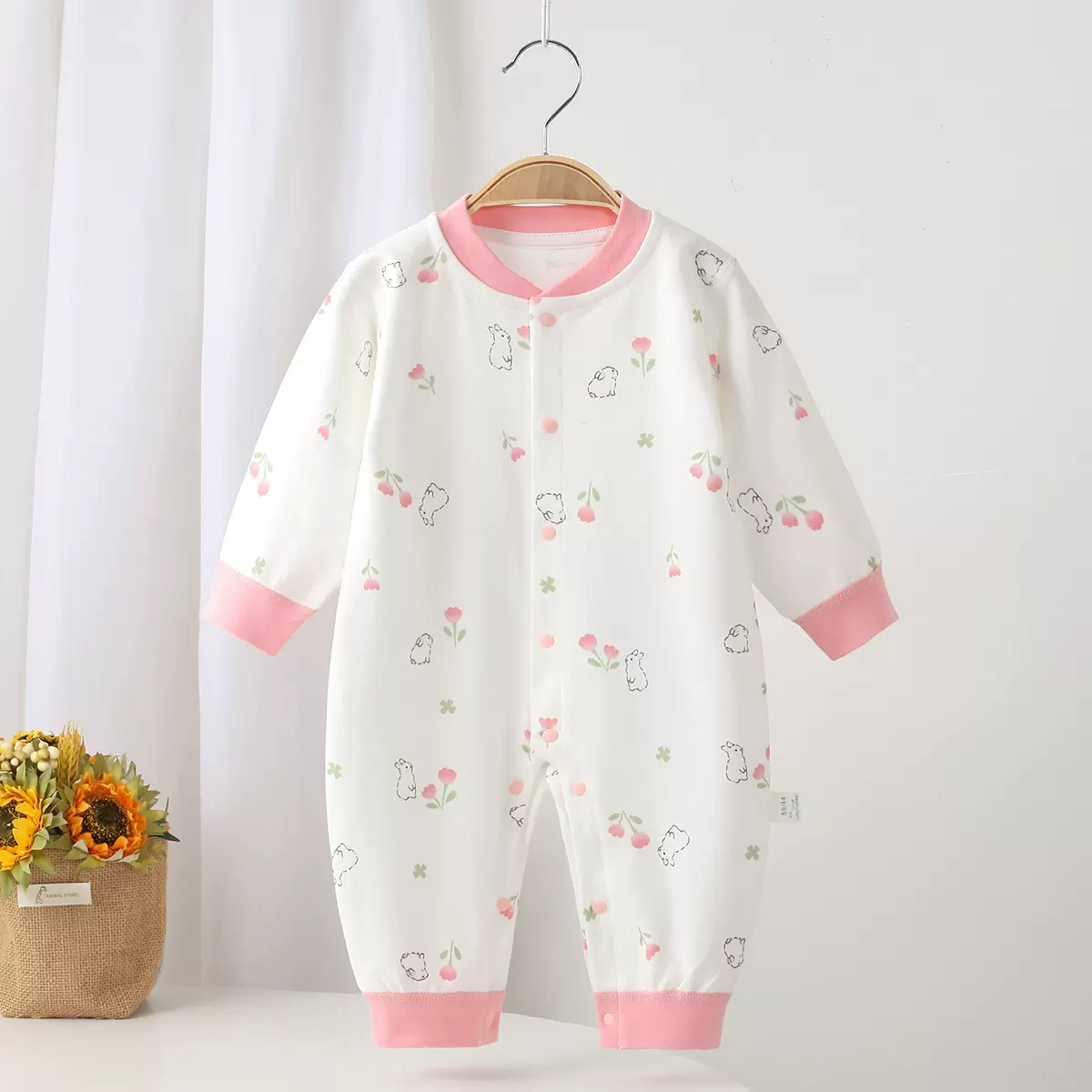 秋季新款新生儿卡通连体衣婴幼儿四季连体衣男女宝宝外出服爬爬服