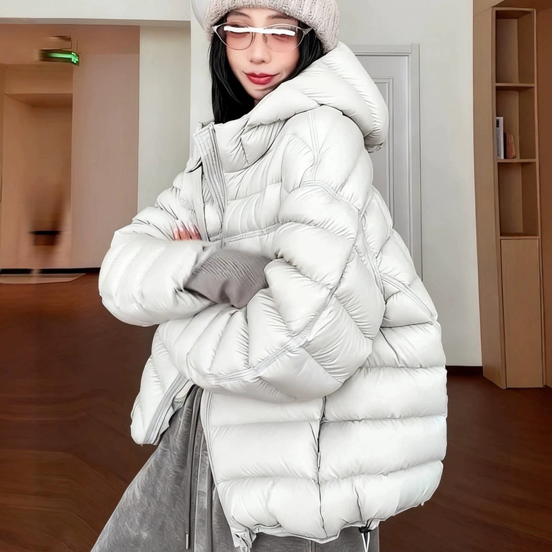Lightweight ribbed cotton jacket for women 2026, hooded short style for petite figures, warm cotton coat, turtle-neck winter thick coat Lightweight ribbed cotton jacket for women 2026, hooded short style for petite figures, warm cotton coat, turtle-neck winter thick coat