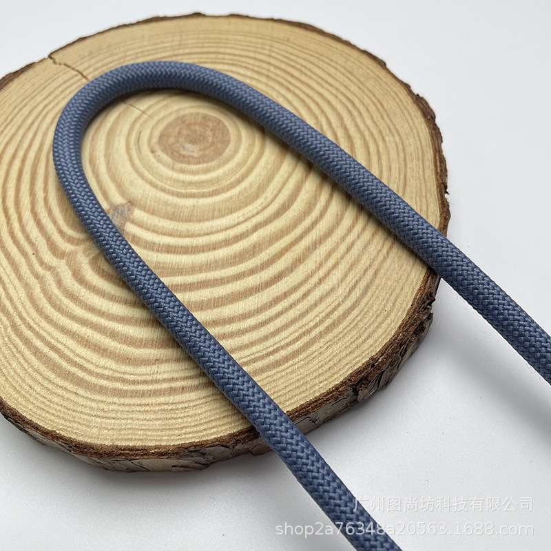 28 # 뉴 카우 블루