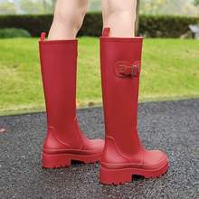 ��ЬŮ���Ͳ�r�мtɫ��ѥ����ͽ��ˮѥ�s��ˮЬ������ˮ�N���zЬ