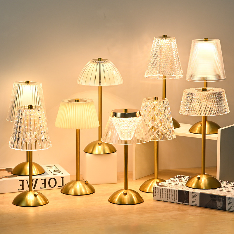 Amazon Specializes in Nordic Led Metal Table Lamps, Simple Bedroom Bedside Atmosphere USB Rechargeable Night Lights with Dimmable Features Amazon Specializes in Nordic Led Metal Table Lamps, Simple Bedroom Bedside Atmosphere USB Rechargeable Night Lights with Dimmable Features
