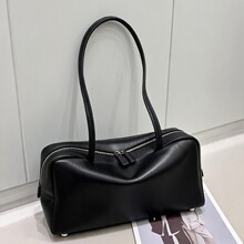 ����������ŮThe -Rowͨ�ڱ��g���jennieͬ������μ���Ƥ����