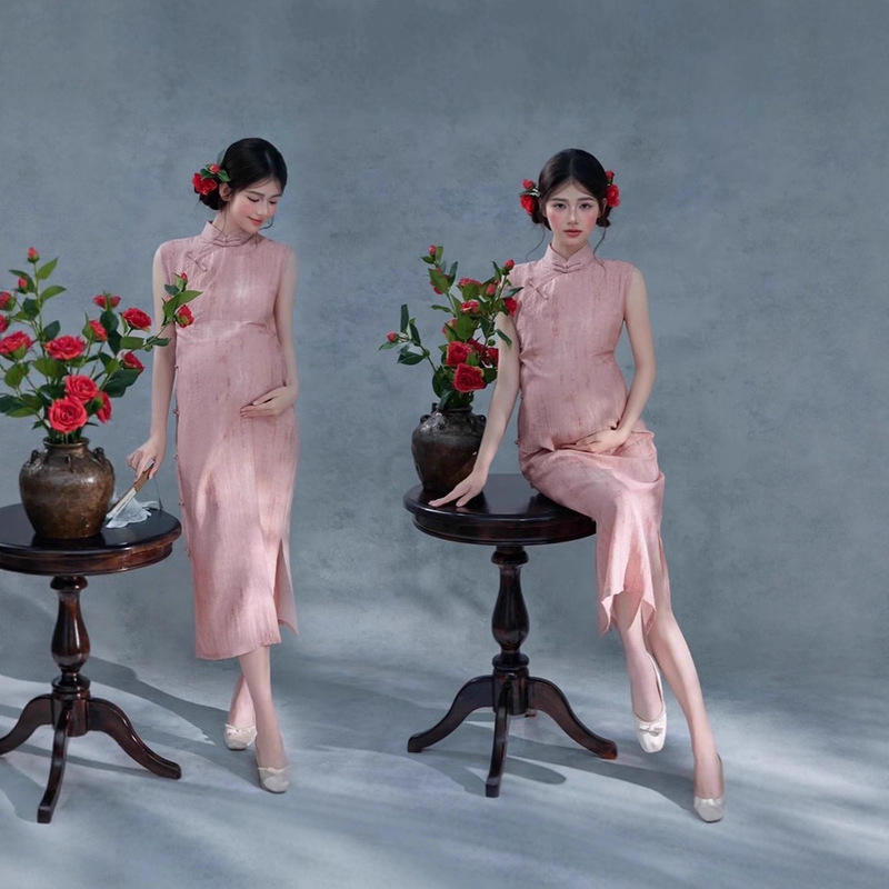 New Style Studio Chinese-Style Cheongsam Maternity Photos, New Chinese-Style Pregnant Mommy Atmosphere Belly Photos, Clothes for Taking Photos at Home