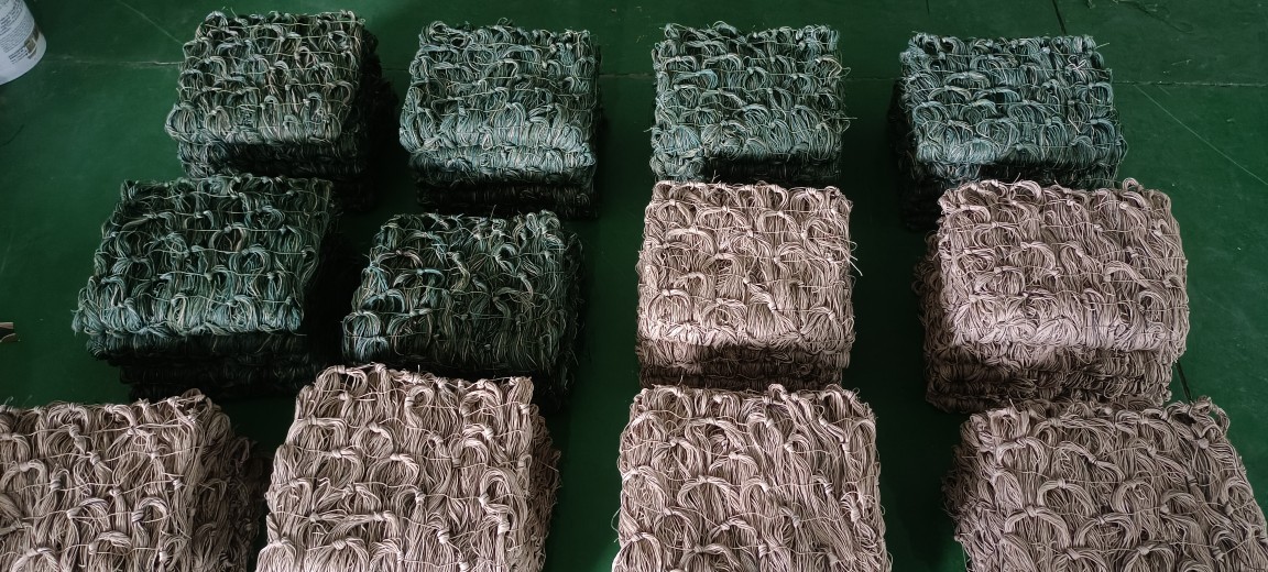 Fur-Like Jungle Camouflage Net, Green Jungle Camouflage Netting from the Manufacturer, Available in Stock