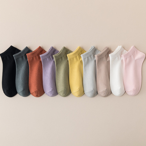 Women's Spring and Summer  Plain Cotton Ankle Socks, Low Top Invisible Slip-On Non-Slip No-Slip Boat Socks