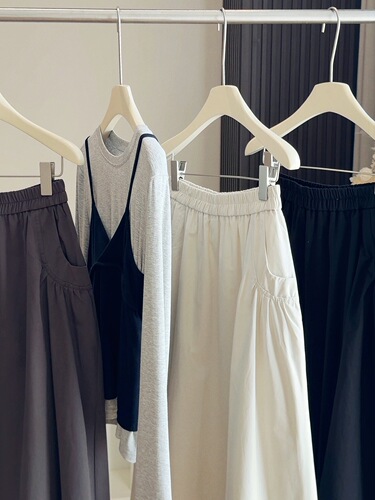 2026 spring and autumn new style elastic waist loose pocket skirt for women with high waist a-line skirt large swing medium and long umbrella skirt