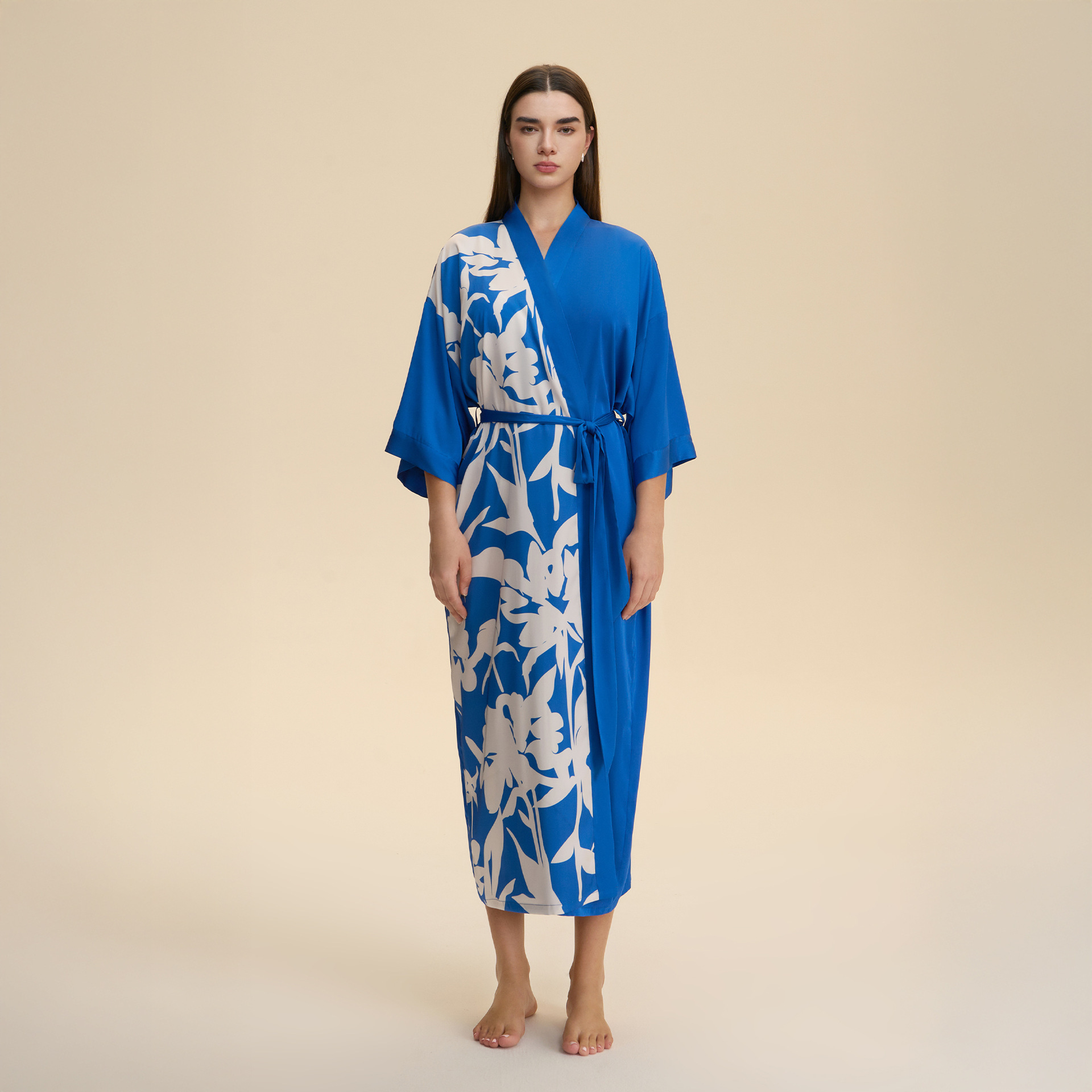 Nuevo pijama de tamaño grande transfronterizo mujer satén suave chiffon kimono cuello bata larga ropa de casa WP3975