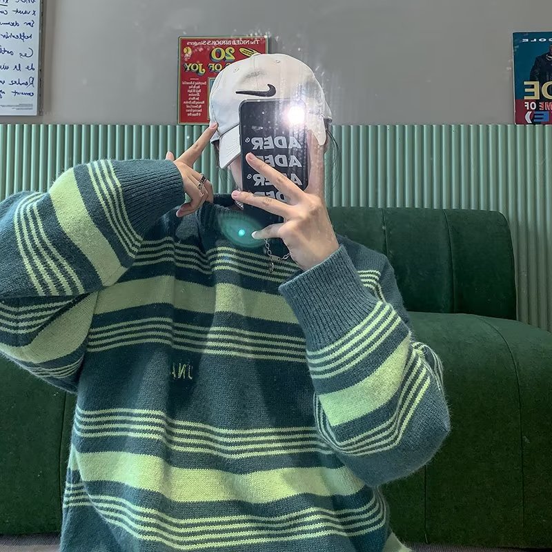 Otoño e invierno suéter grueso para hombres tendencia coreana suéter de punto japonés suelto invierno ins estilo Hong Kong abrigo de suéter perezoso