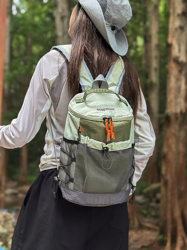 跨境户外轻便登山包日系撞色大学生徒步旅行双肩包出游时尚小背包|undefined