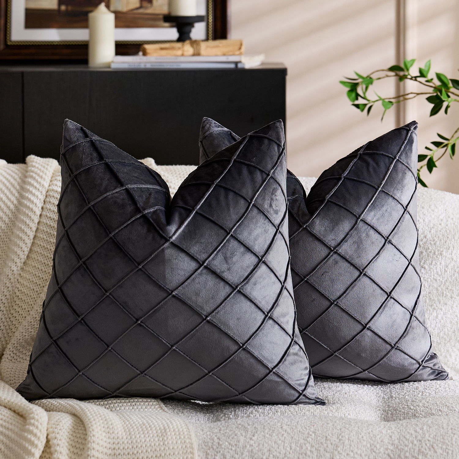 国境を越えた北欧の純色ビロード刺繍の方格子抱き枕カバー