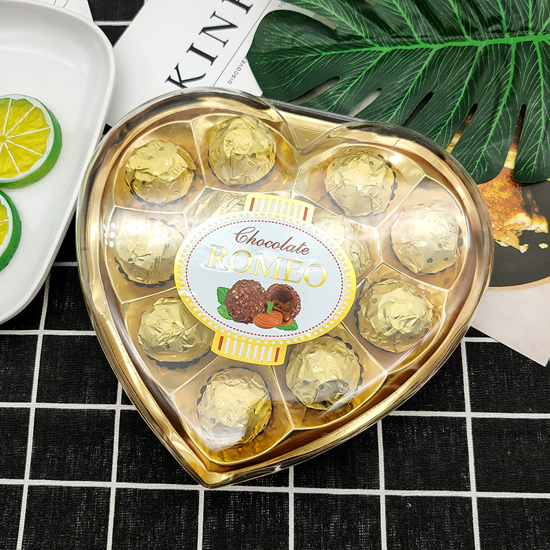 Vietnamese-Style Romeo Chocolate Filled Candy Bellini Almond Wafer Box Snack Heart Shaped Wholesale