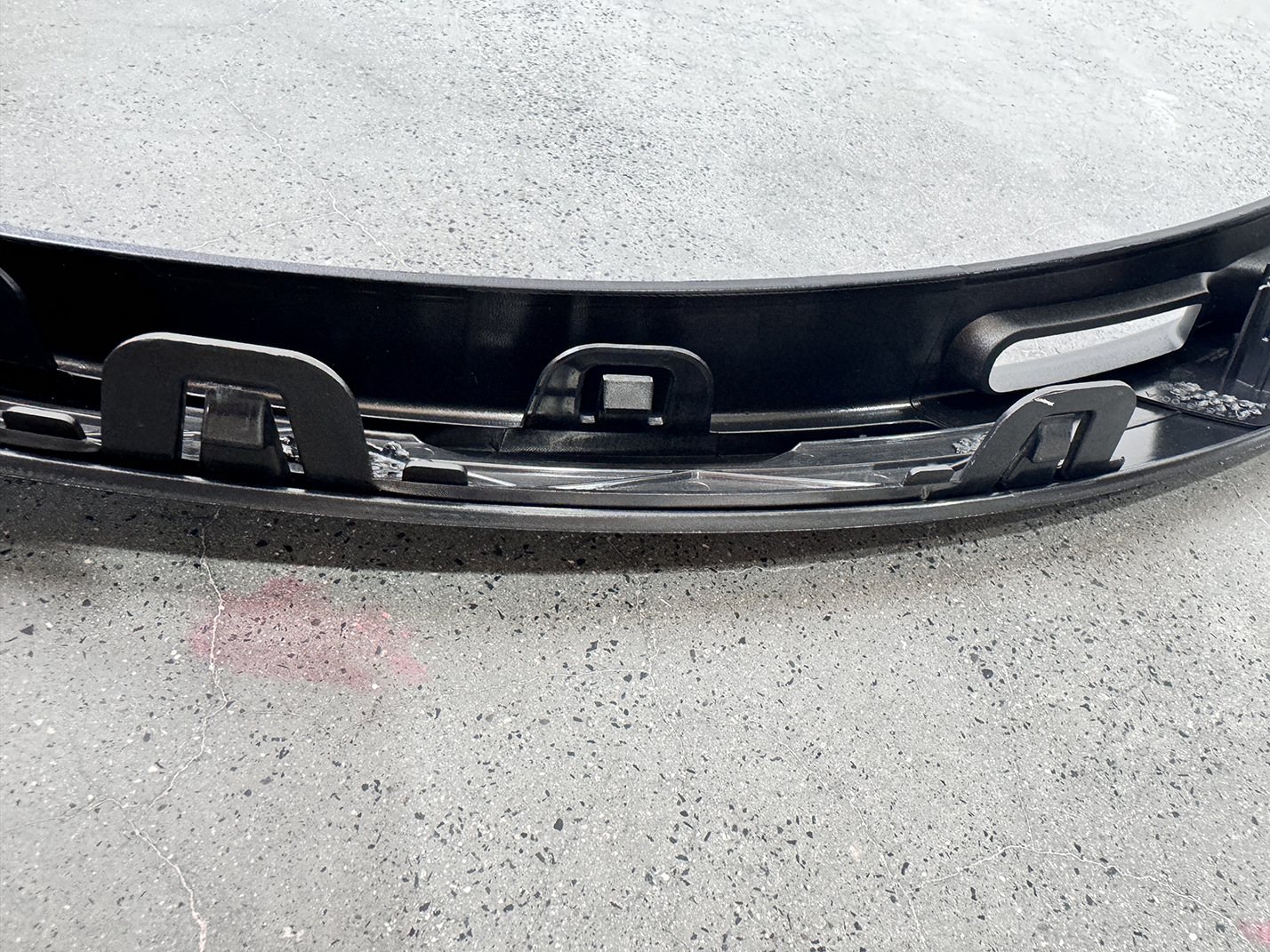 Suitable for Tesla Model X: front and rear wheel arch trim, left and right wheel fender protectors, and mudguard decorative strips