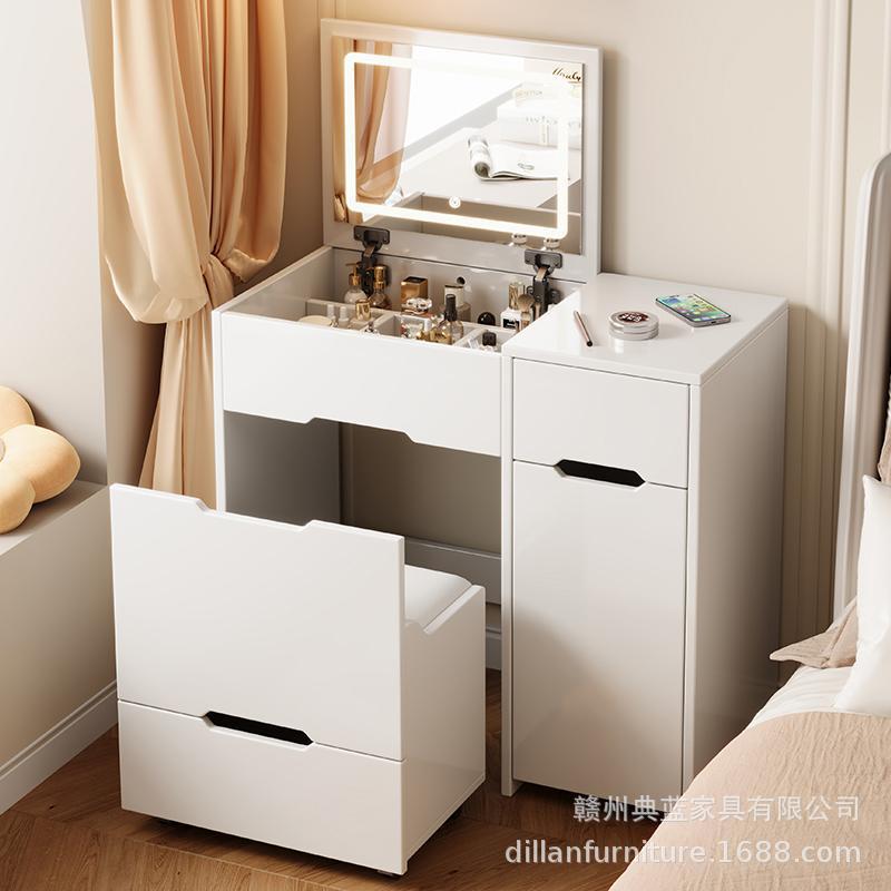 흰색 + LED 조명 + 스툴