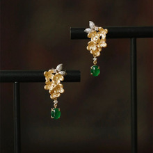 Դ�^�p�ݕr�д��Z�������������Ů��ʽ�͹����K�𻨵��η���ʯ