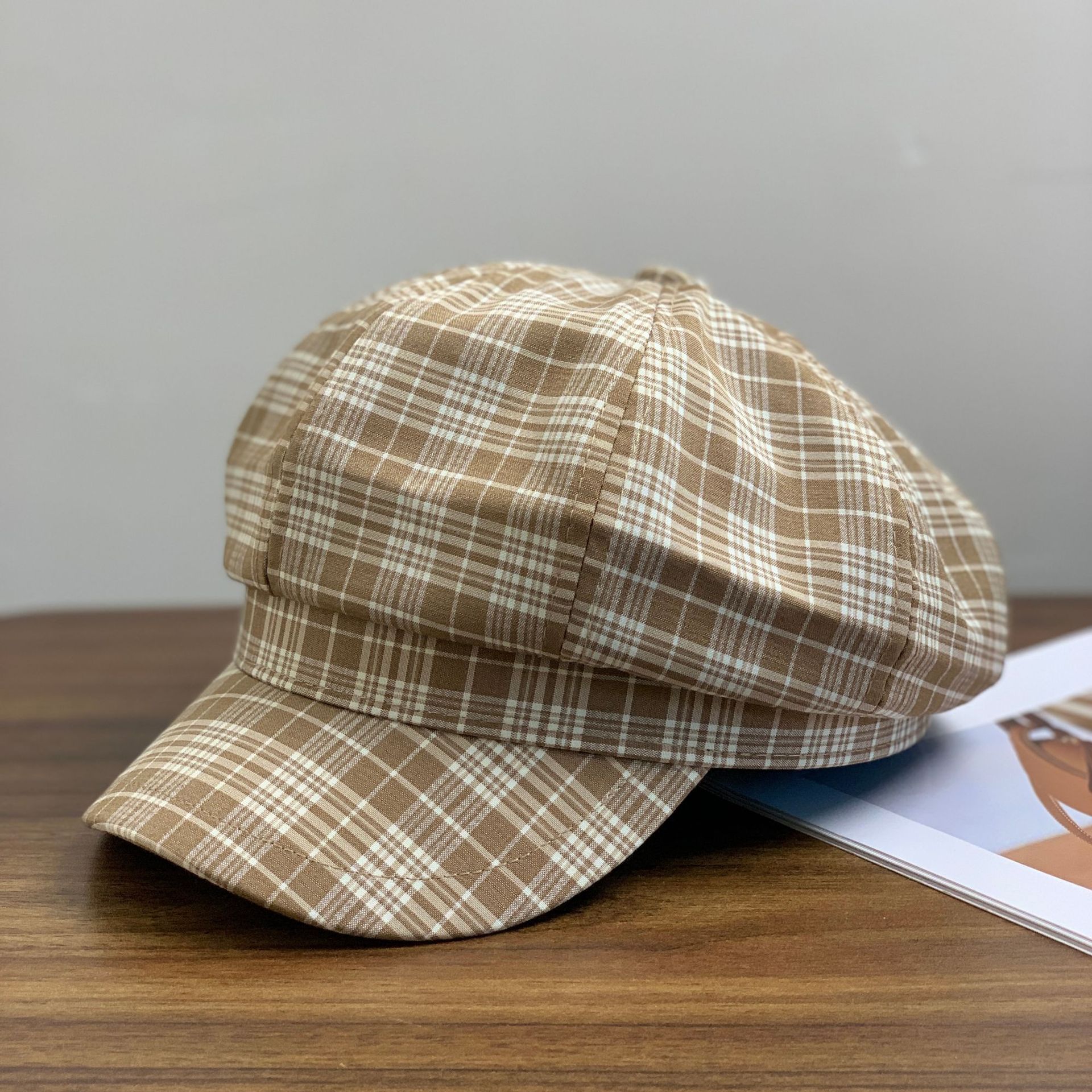Women's Retro British Style Plaid Curved Eaves Beret Hat display picture 2