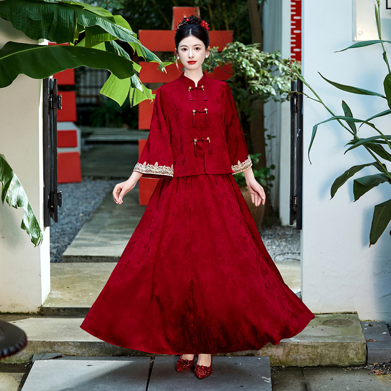 New New Chinese Style Festive Heavy Embroidery Jacquard Top Improved Skirt Suit Wedding Dress Two-Piece Set New New Chinese Style Festive Heavy Embroidery Jacquard Top Improved Skirt Suit Wedding Dress Two-Piece Set