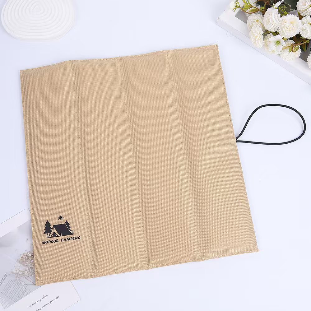 屋外ポータブル折りたたみ小型クッション芝生断熱防湿マット旅行ファッションキャンプ登山防汚フロアマット