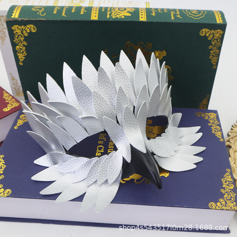 Halloween transfronterizo nueva máscara de plumas de boca de pájaro mitad cara cosplay accesorios de vestuario máscara de baile de maquillaje mujer