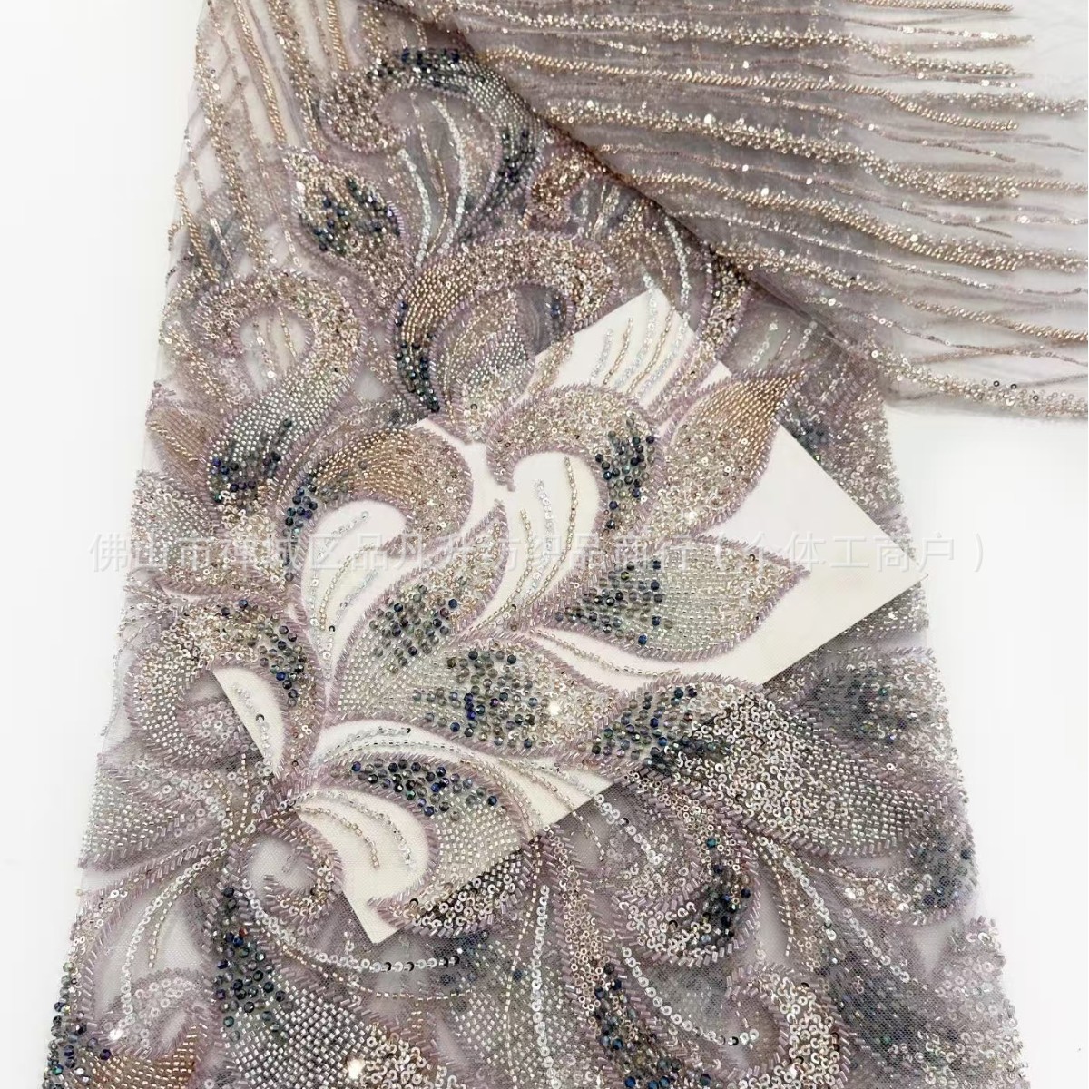 Tejido bordado tridimensional, cuentas bordadas, tejido bordado, tejido bordado, vestido de boda europeo y americano, cena de moda, tela de vestido