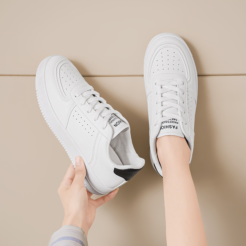 Otoño zapatos de mujer nuevos zapatos transpirables pequeños zapatos blancos de mujer coreana de altura de suela gruesa zapatos deportivos casuales zapatos de moda image 5