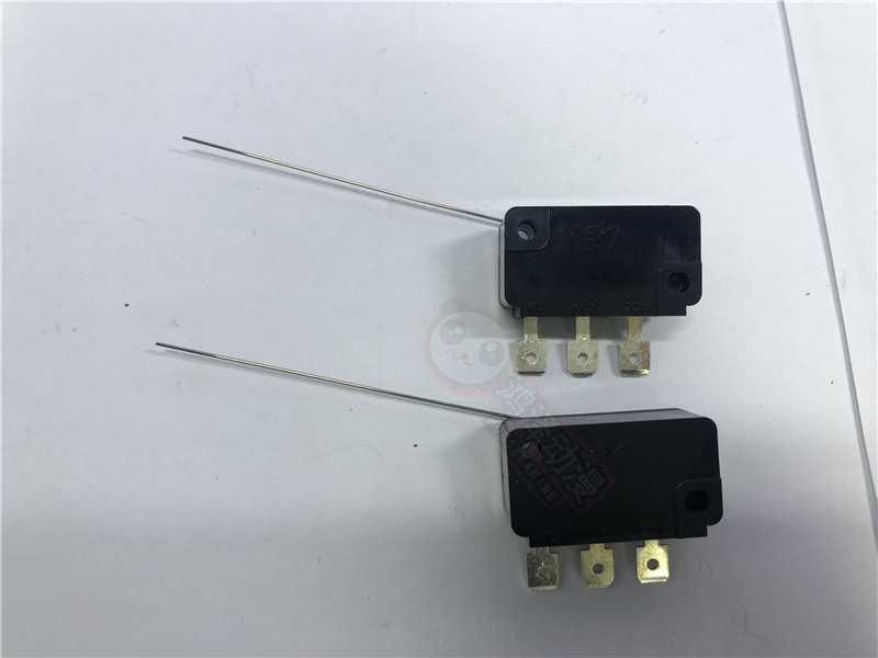 Baolian three-legged switch mechanical coin acceptor pin-type gashapon machine pinball Golden Castle long needle micro-motion game accessories