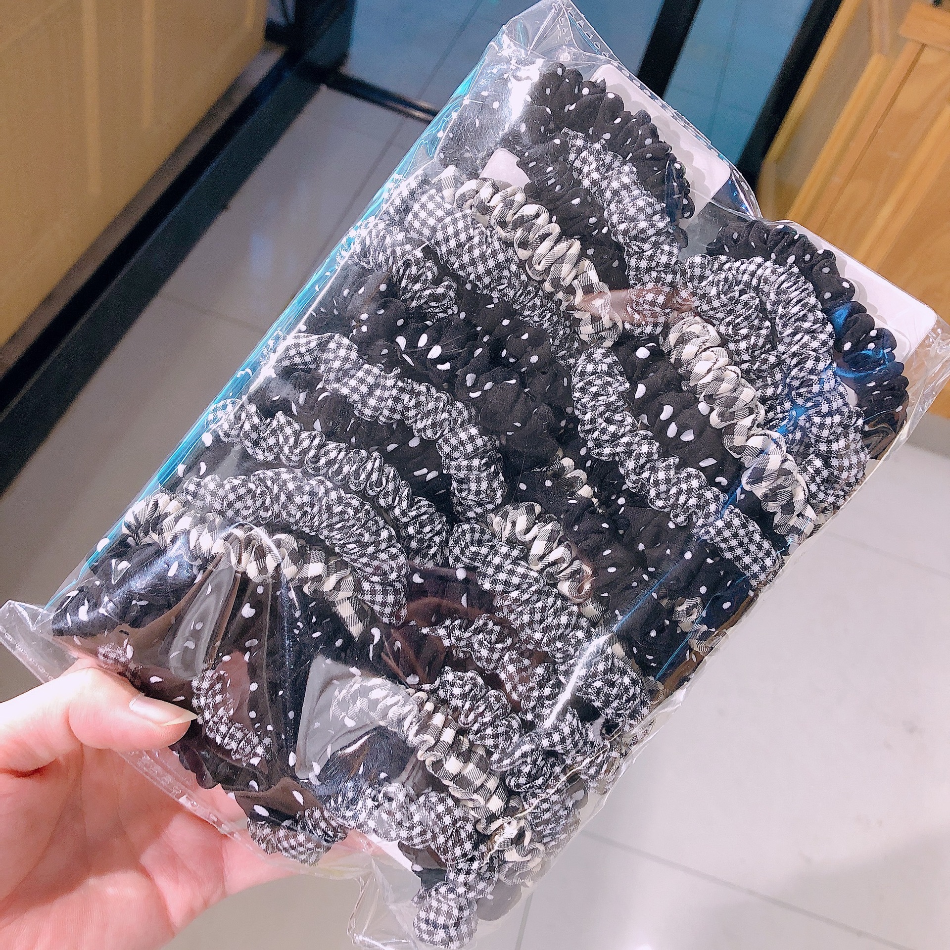 Corea del Sur temperamento simple anillo de intestino delgado cabeza de niña cuerda dulce tocado floral accesorios para el cabello corbata para el cabello de mujer