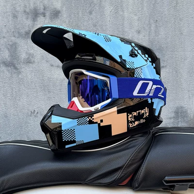 3C Certified Off-Road Motorcycle Helmet, Motosiklet kaskı (dəbilqə) - blue-mosaic-orz-white-blue-goggles-s