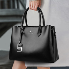 新款女包简约时尚女士斜挎包大容量软皮手提包质感女斜挎包袋鼠包