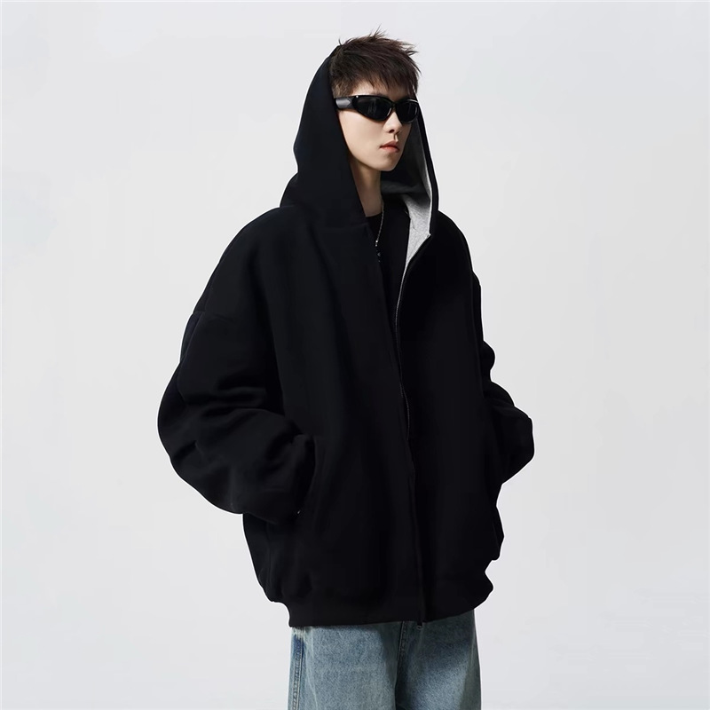 검은색