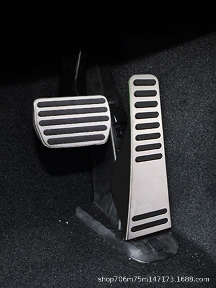 Suitable for Volvo XC60 XC90 S90 accelerator pedal automatic non-slip decoration interior modification
