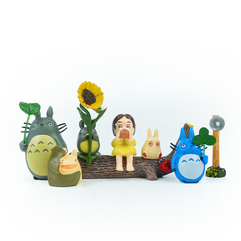 Pecera explosiva Diy Totoro adornos pequeños trébol de resina que levanta hojas Hayao Miyazaki decoración interior micro paisaje