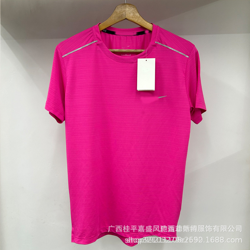 Wholesale Sports Suits for Men, Breathable, Quick-Drying, Casual T-Shirts, Short-Sleeved Shorts, Track and Field Training, Running Fitness Clothes, Reflective