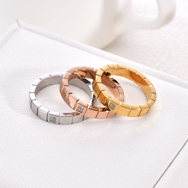 Elegant High-End Wide Square Single Diamond Titanium Steel Ring for Women, Niche Design Couple Rings, Internet Celebrity Style Trendy Jewelry