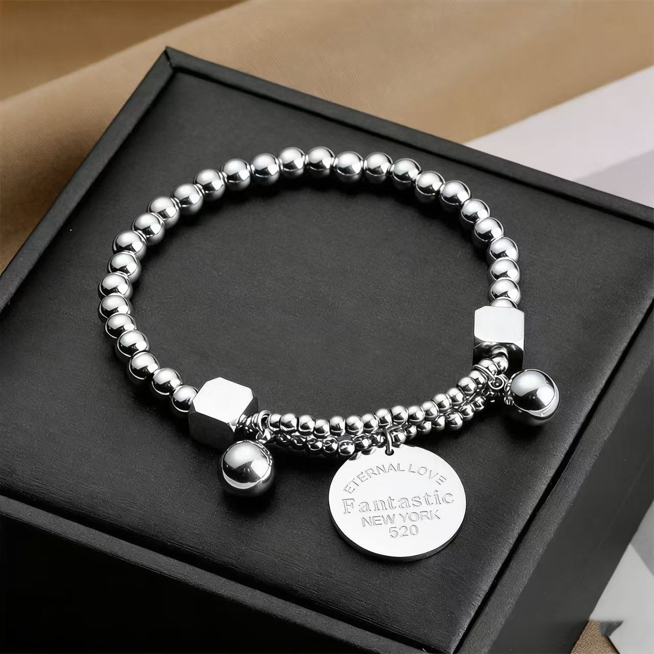 Corea del Sur Dongdaemun moda pulsera de acero de titanio nicho mujer diseño de acero inoxidable sensación de alta calidad joyas de pulsera transfronteriza universal