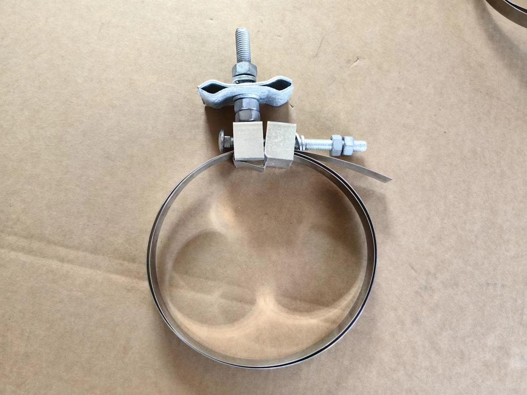 ADSS光缆引下悬垂  杆用 引下线夹     塔用引下线夹  悬垂线夹