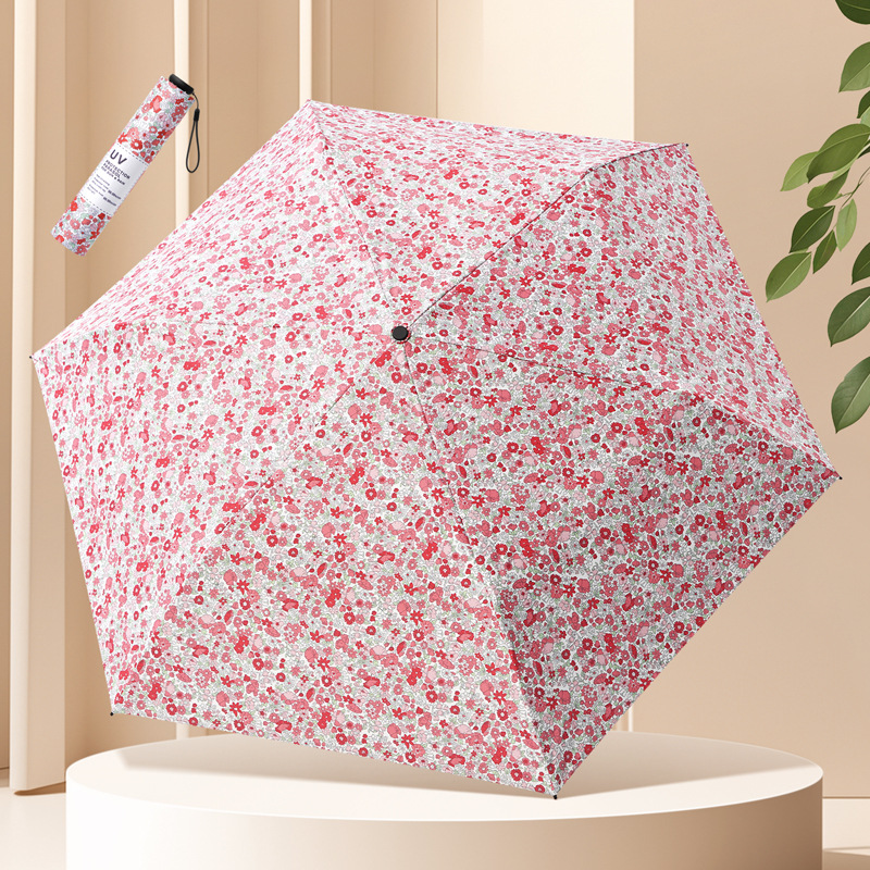 三つ折り超軽量傘日焼け止め紫外線防止傘黒ゴム傘携帯折り畳み晴れ傘両用日傘女