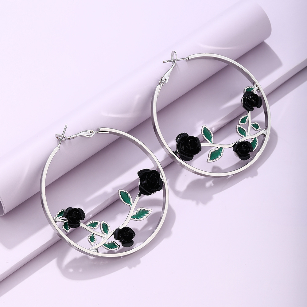 Flower Retro Alloy No Inlaid Plating Earrings display picture 4