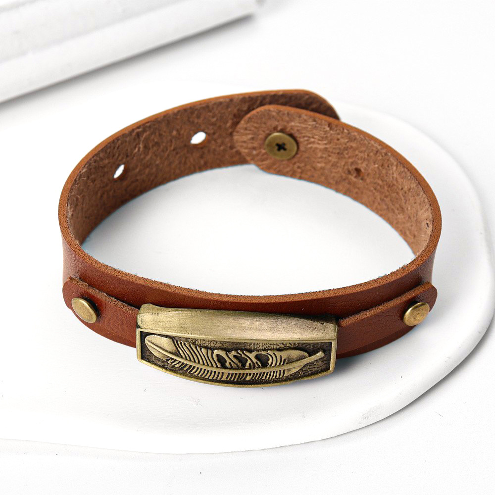 Geometric Retro Streetwear Pu Leather Alloy Bracelets Wholesale display picture 2