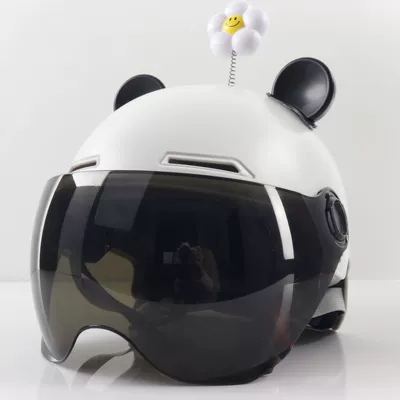 Helmet for Electric Vehicles, All-Season Model, Motorcycle Safety Supplies